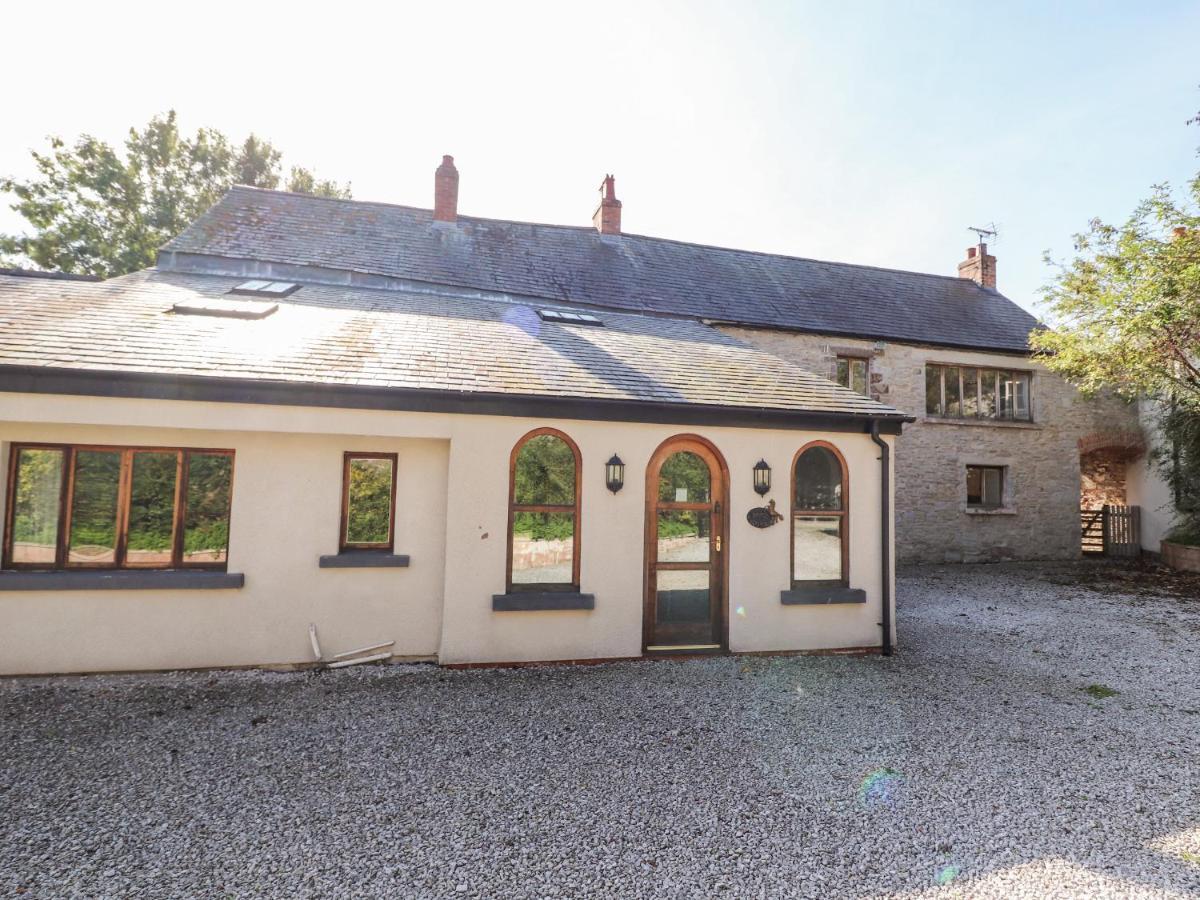 Abbey Cottage Denbigh Exterior photo