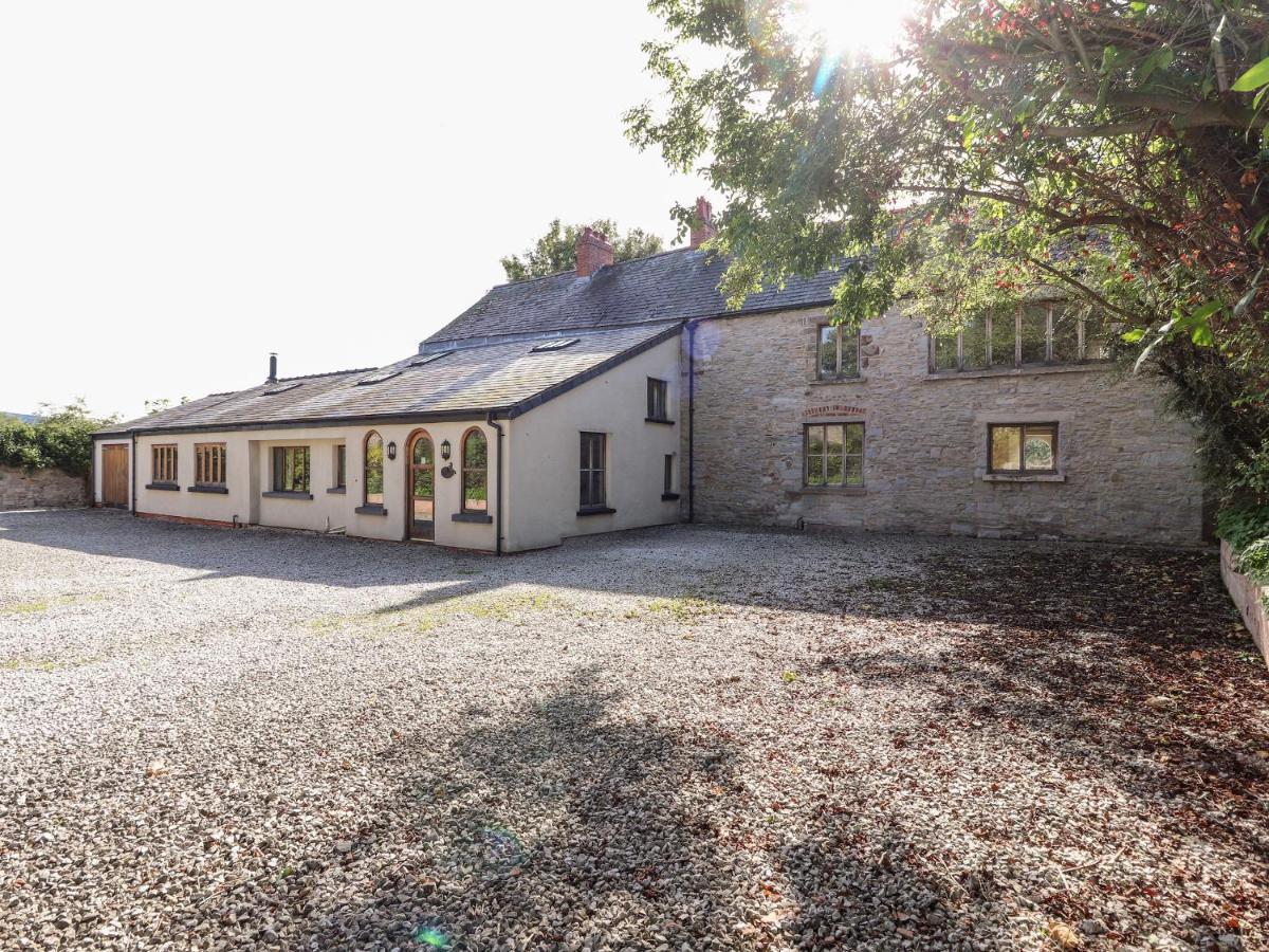 Abbey Cottage Denbigh Exterior photo