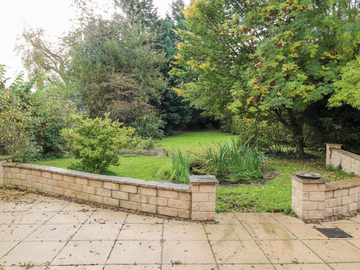 Abbey Cottage Denbigh Exterior photo